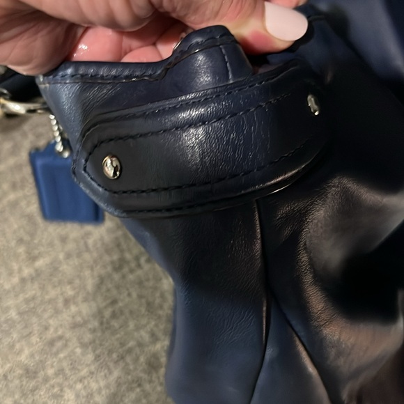 EUC Coach Daisy Emma Tote in Navy - Picture 8 of 8